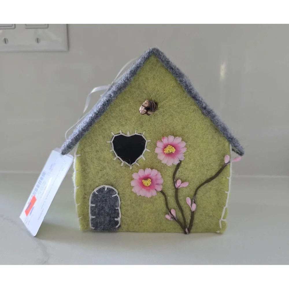 Gerson Company Felt Birdhouse Ornament‎ Green Pink Flowers 6.3x6 New With Tag